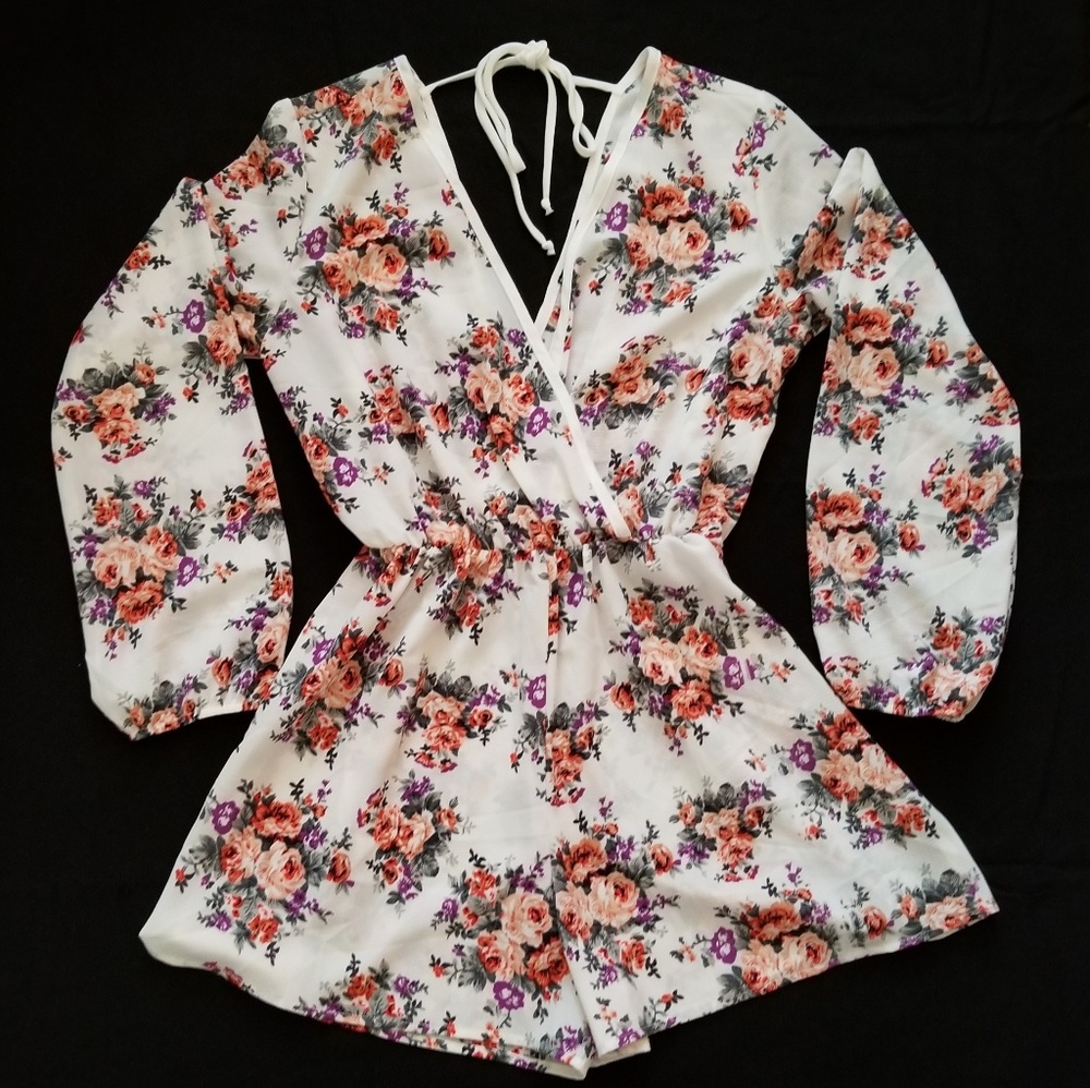 TRAC usa Floral Romper